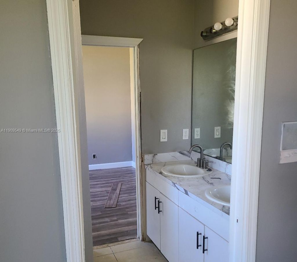 1881 SW Elijah Ave, Port Saint Lucie, FL 34953 Photo