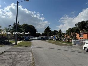 1077 NE 157th Ter, North Miami Beach, FL 33162 Photo