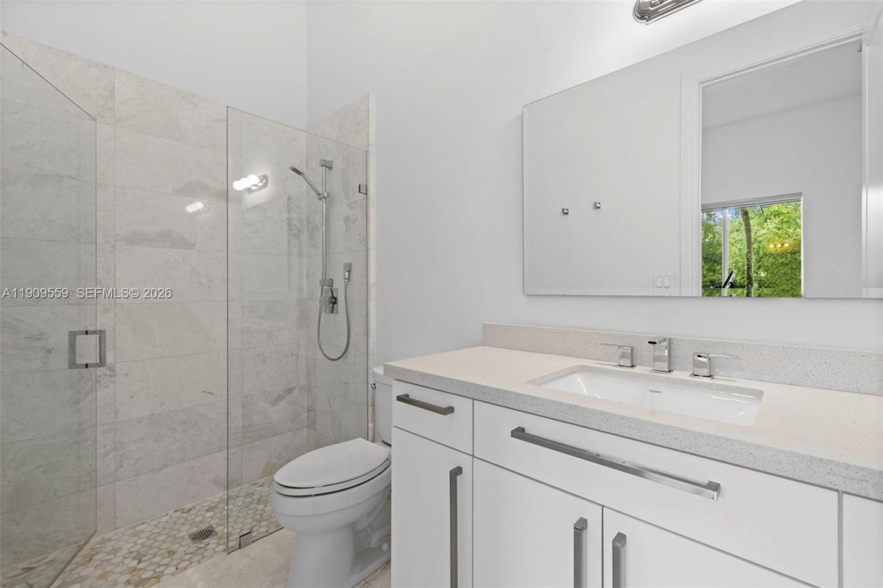 9580 SW 101st Ter, Miami, FL 33176 Photo