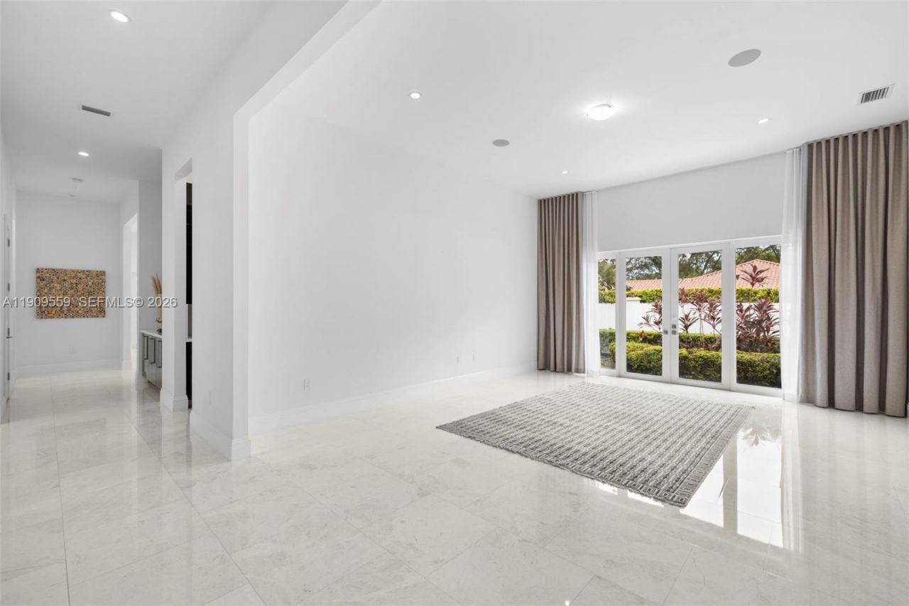 9580 SW 101st Ter, Miami, FL 33176 Photo