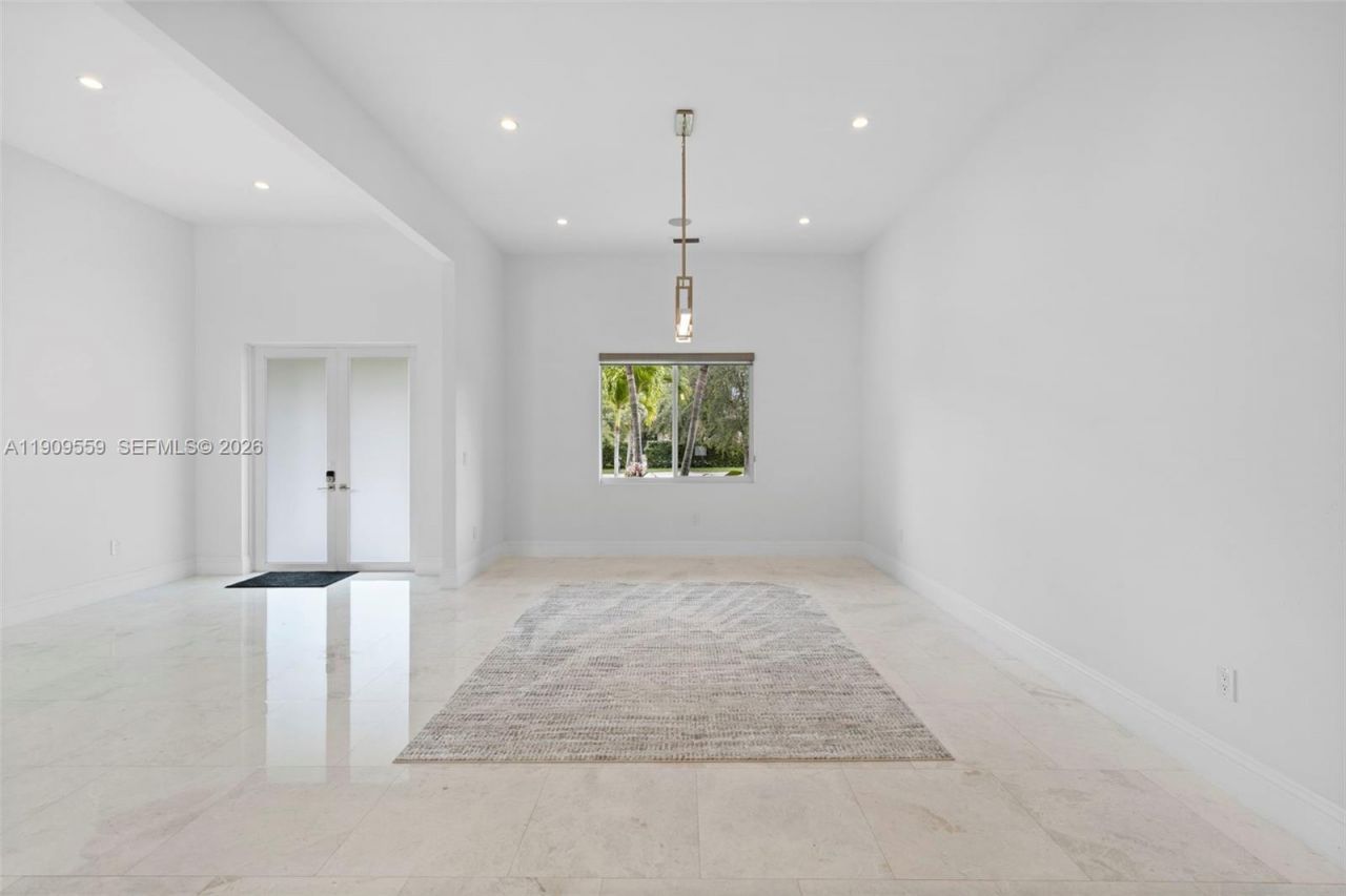 9580 SW 101st Ter, Miami, FL 33176 Photo