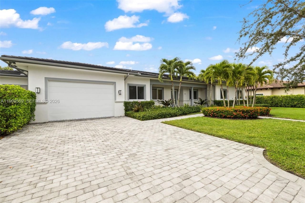 9580 SW 101st Ter, Miami, FL 33176 Photo