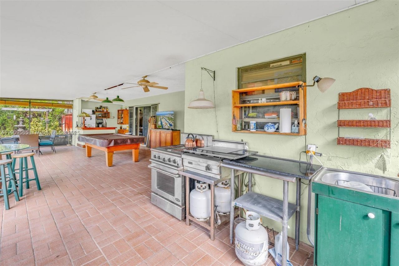 877 Ellen Dr., Key Largo, FL 33037 Photo