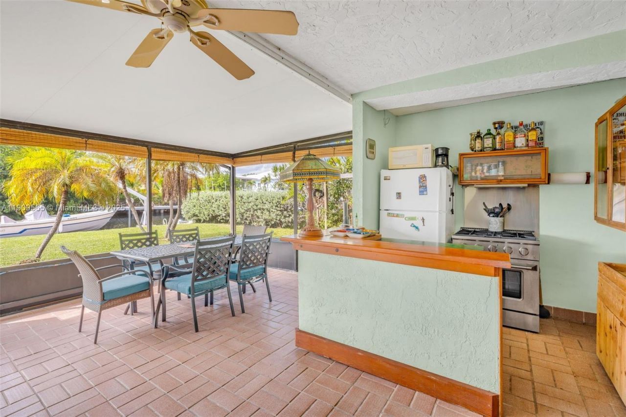 877 Ellen Dr., Key Largo, FL 33037 Photo
