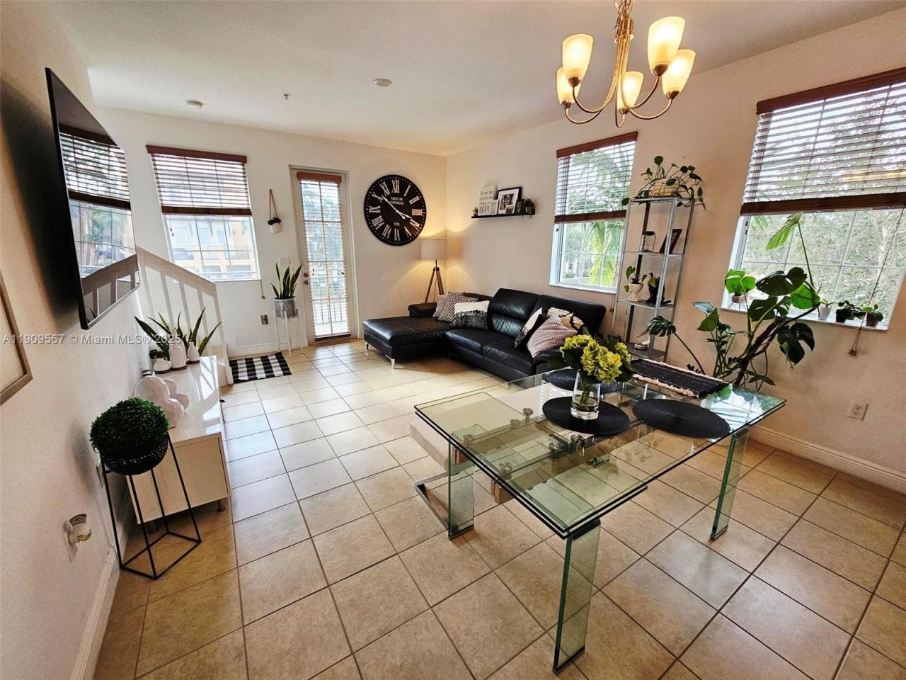 809 SW 147 Ave, Unit 1401, Pembroke Pines, FL 33027 Photo