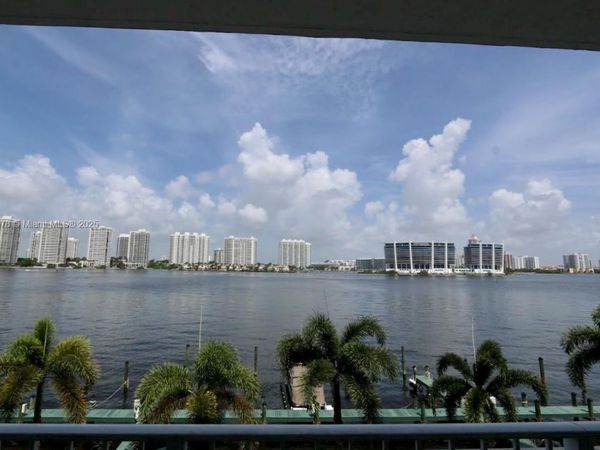 17800 N Bay Rd, Unit 404, Sunny Isles Beach, FL 33160