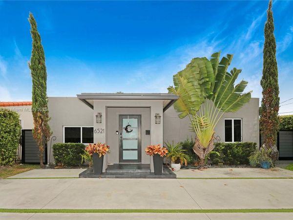 6521 SW 31st St, Miami, FL 33155
