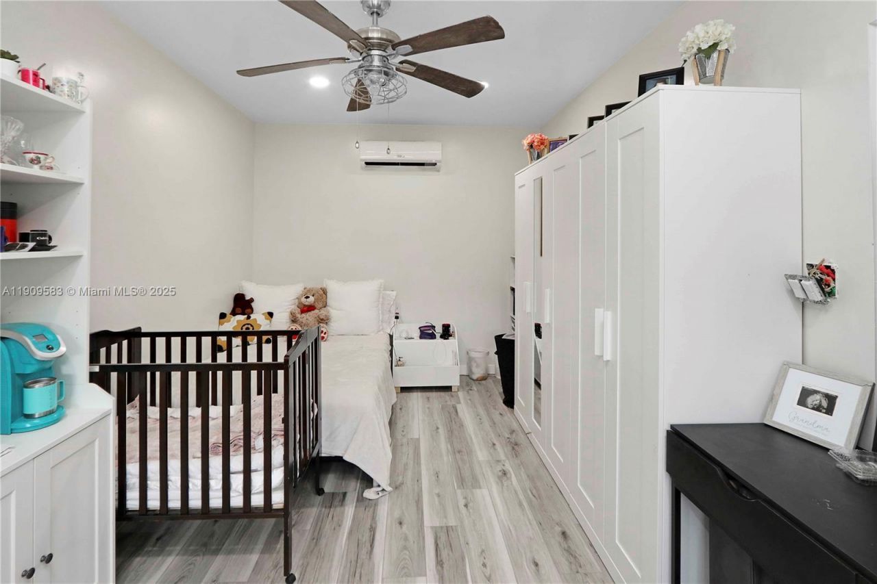 6521 SW 31st St, Miami, FL 33155 Photo