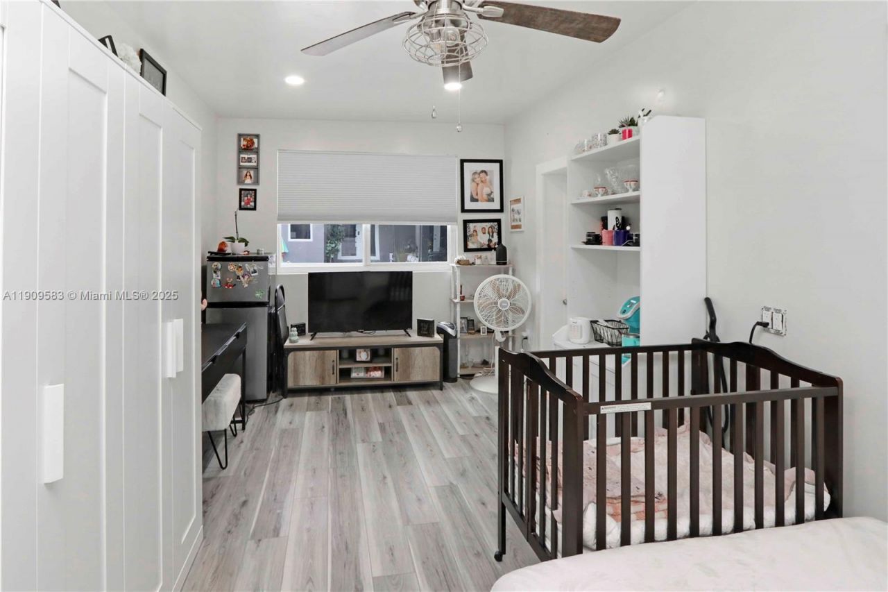 6521 SW 31st St, Miami, FL 33155 Photo