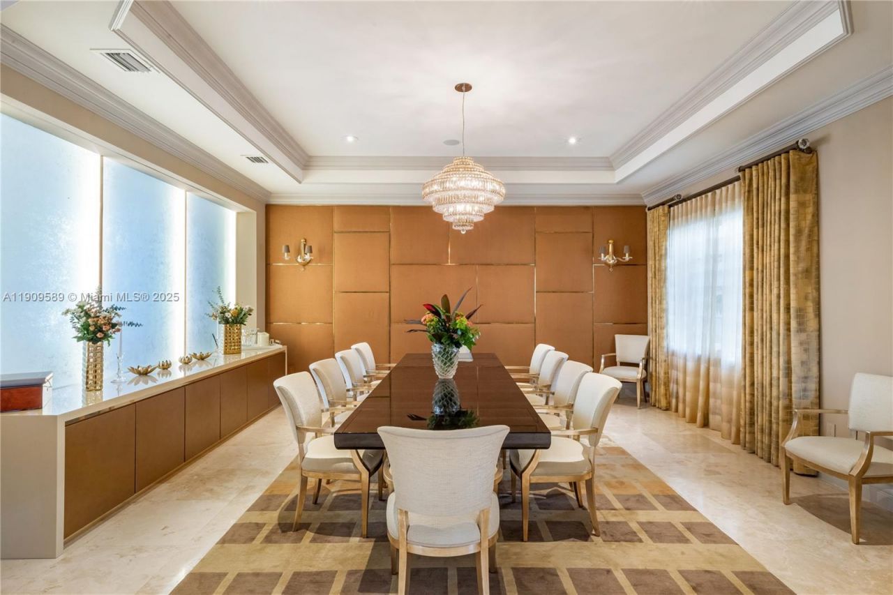 5250 Snapper Creek Rd, Coral Gables, FL 33156 Photo