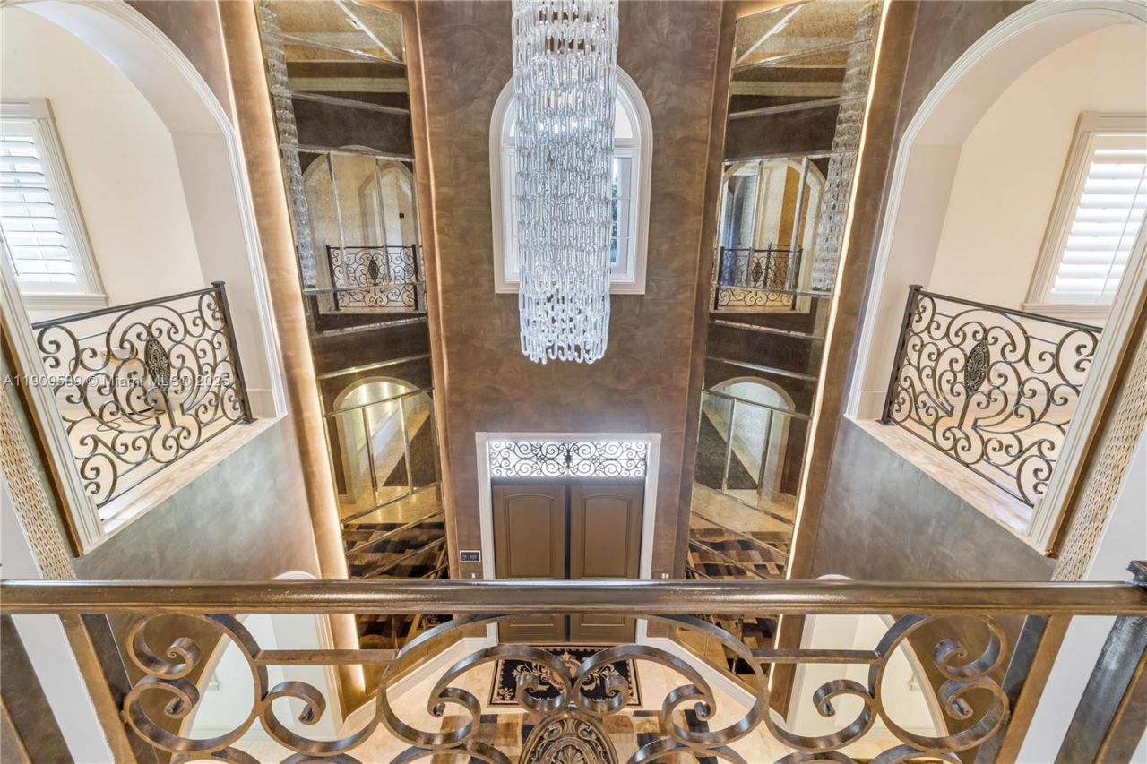 5250 Snapper Creek Rd, Coral Gables, FL 33156 Photo