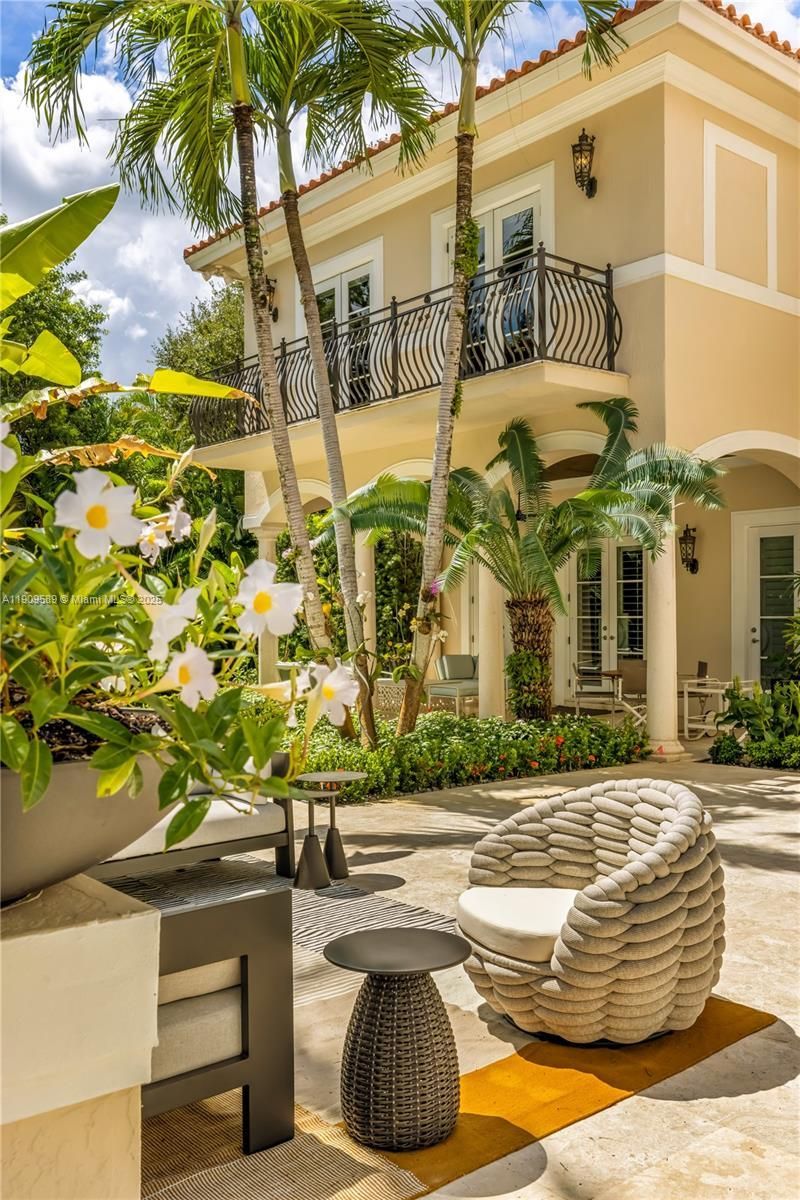 5250 Snapper Creek Rd, Coral Gables, FL 33156 Photo