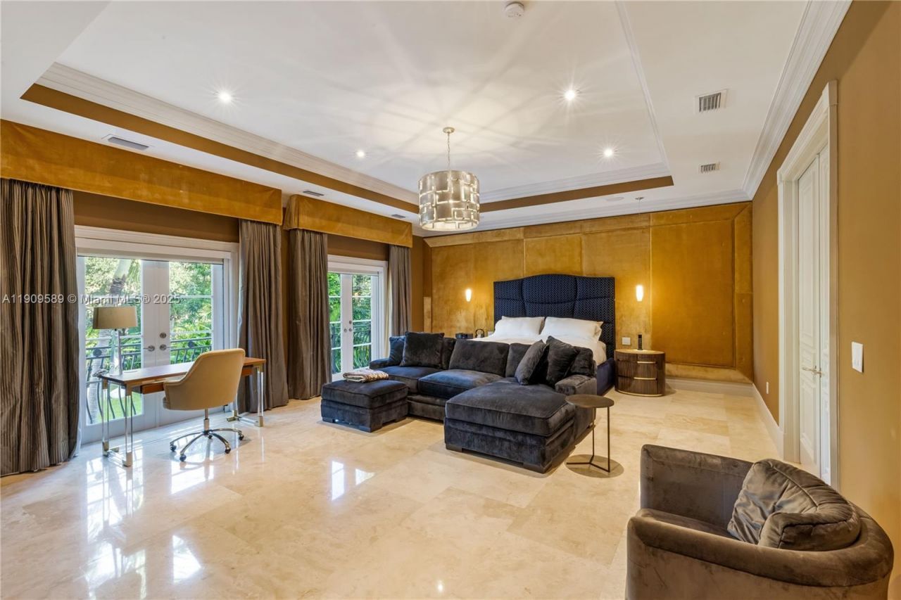 5250 Snapper Creek Rd, Coral Gables, FL 33156 Photo