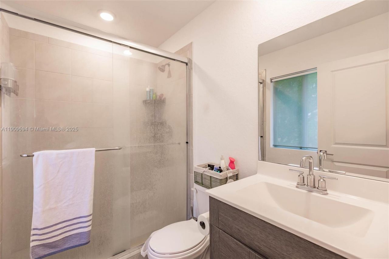 2333 SE 10th St, Homestead, FL 33035 Photo