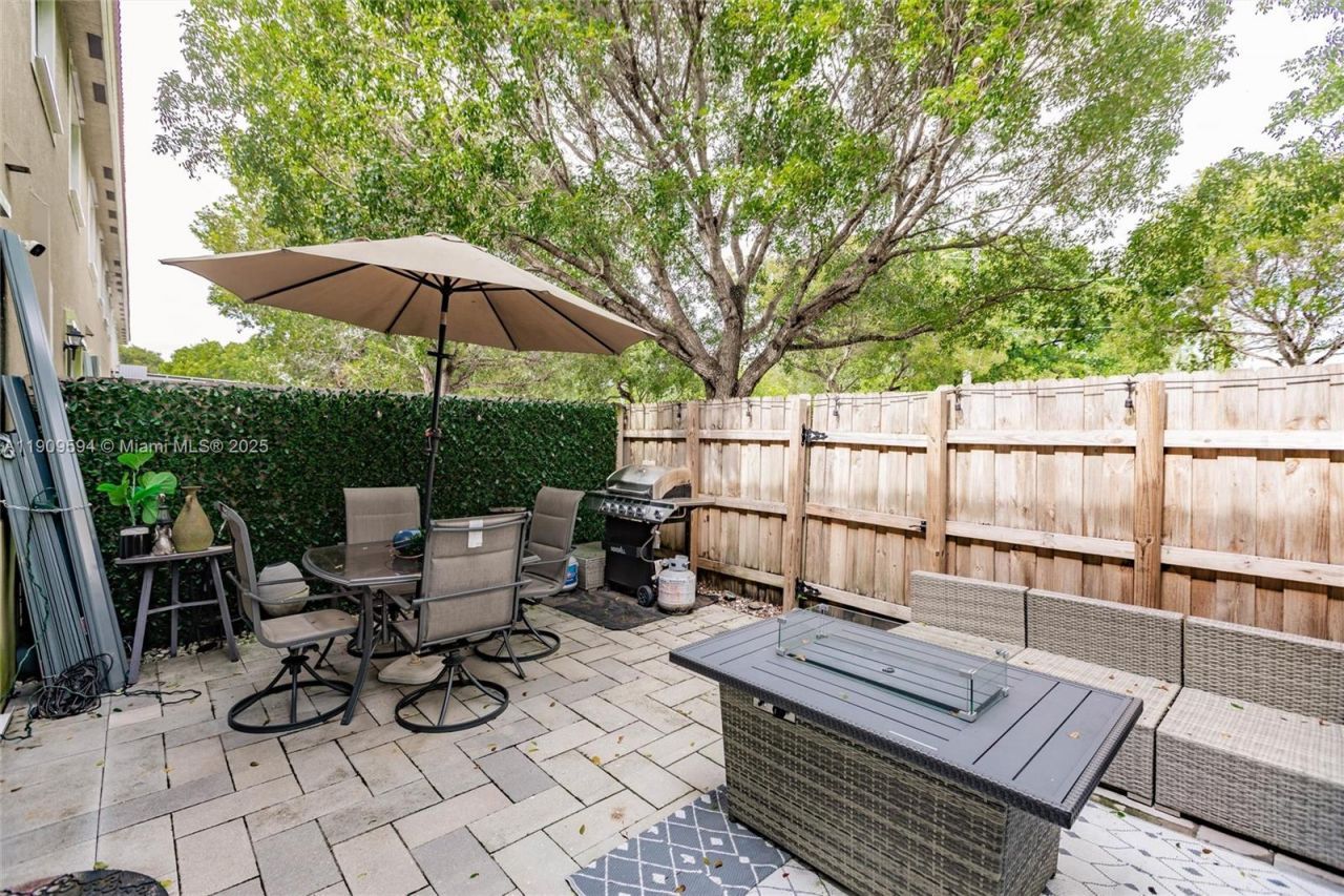 2333 SE 10th St, Homestead, FL 33035 Photo