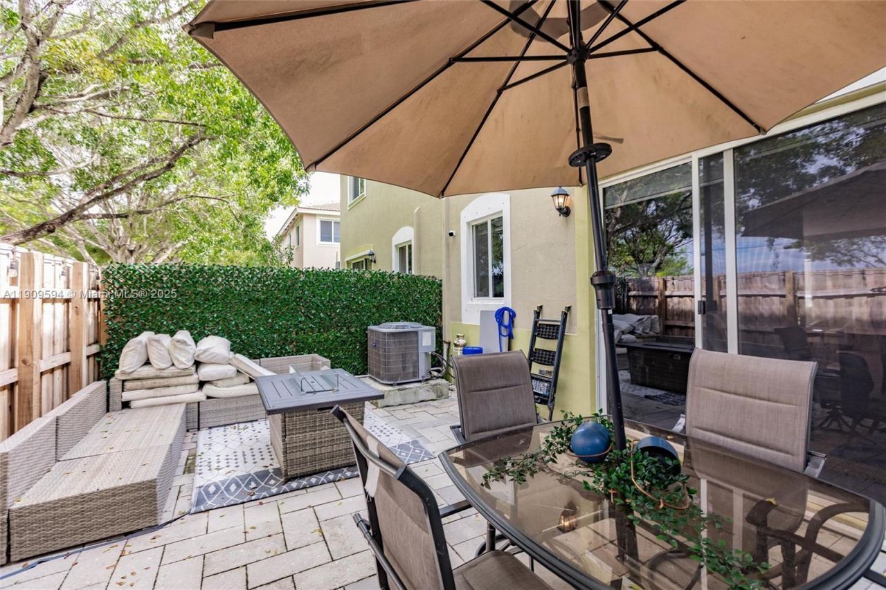 2333 SE 10th St, Homestead, FL 33035 Photo