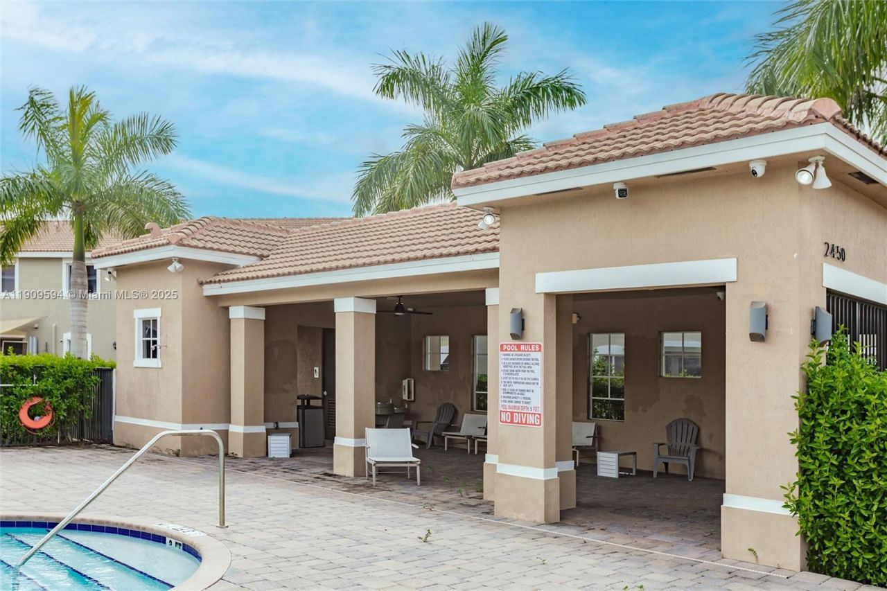 2333 SE 10th St, Homestead, FL 33035 Photo