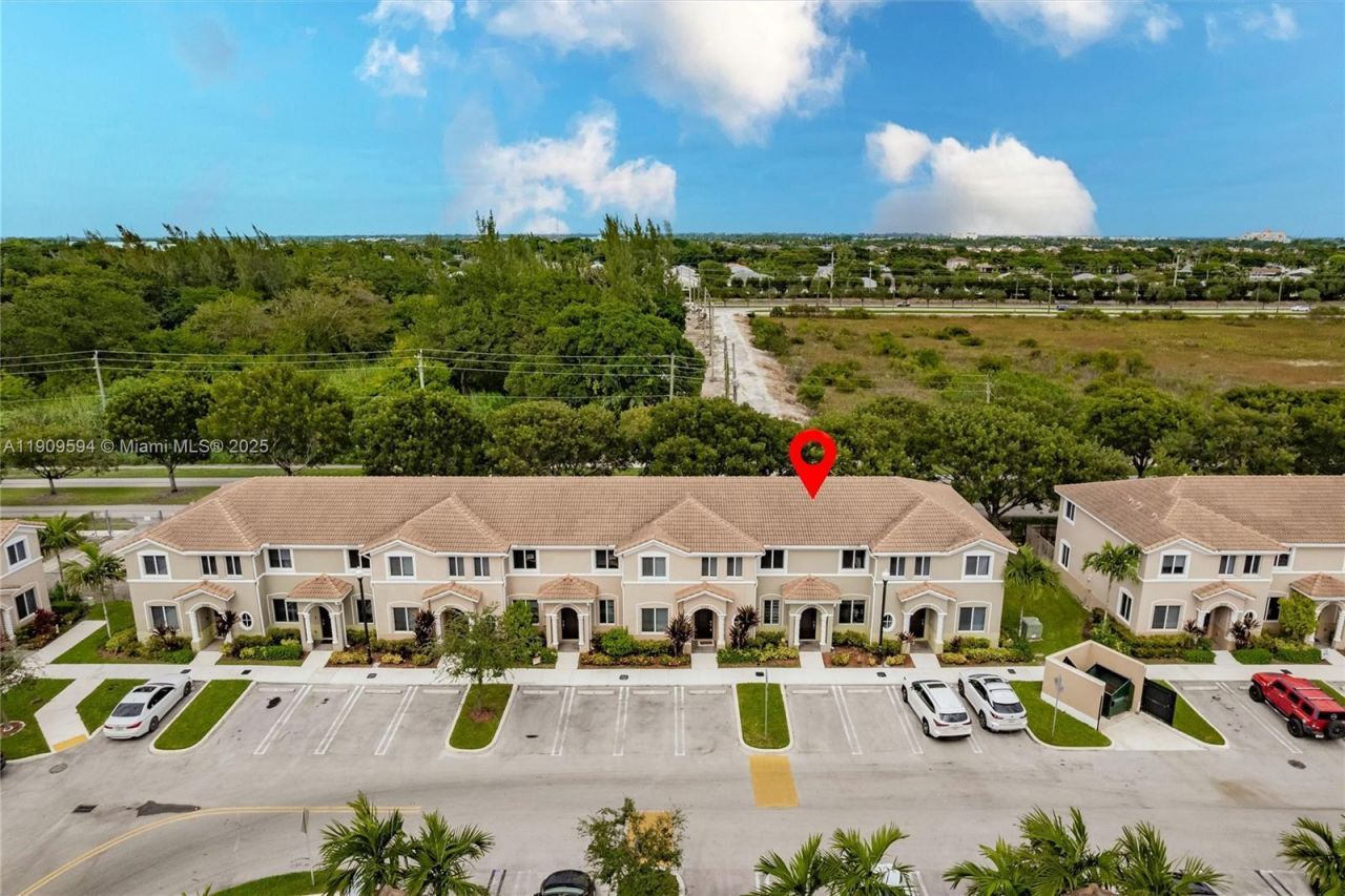 2333 SE 10th St, Homestead, FL 33035 Photo