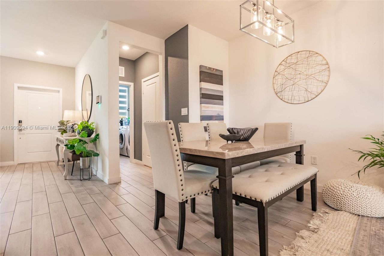 2333 SE 10th St, Homestead, FL 33035 Photo