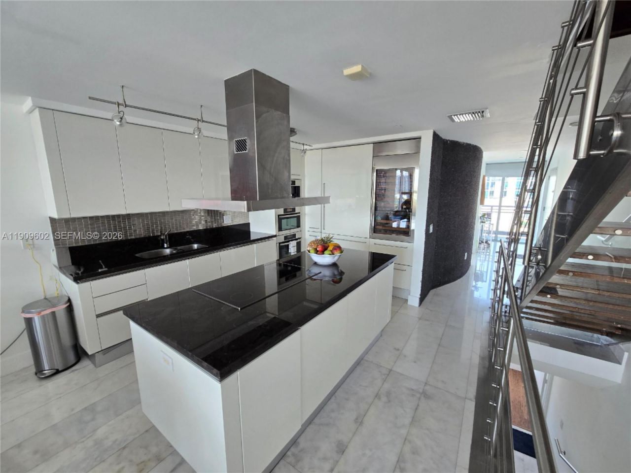 2950 NE 188th St, Unit 501, Aventura, FL 33180 Photo