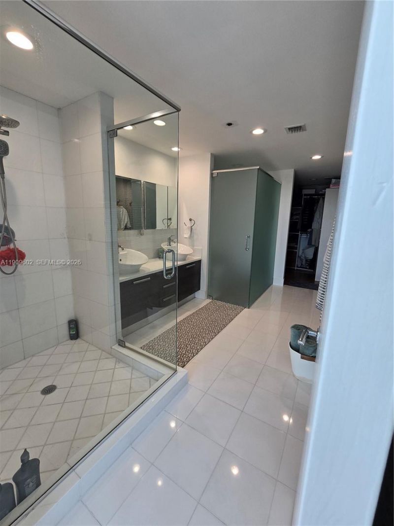 2950 NE 188th St, Unit 501, Aventura, FL 33180 Photo