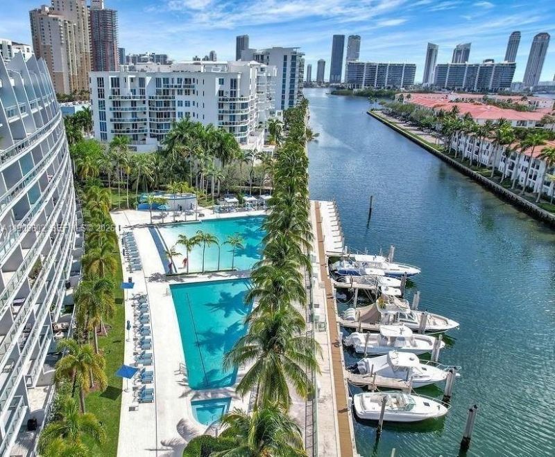 2950 NE 188th St, Unit 501, Aventura, FL 33180 Photo