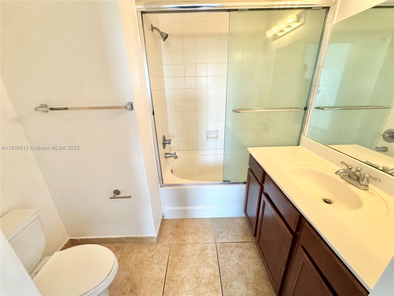 10800 NW 88th Ter, Unit 214, Doral, FL 33178 Photo