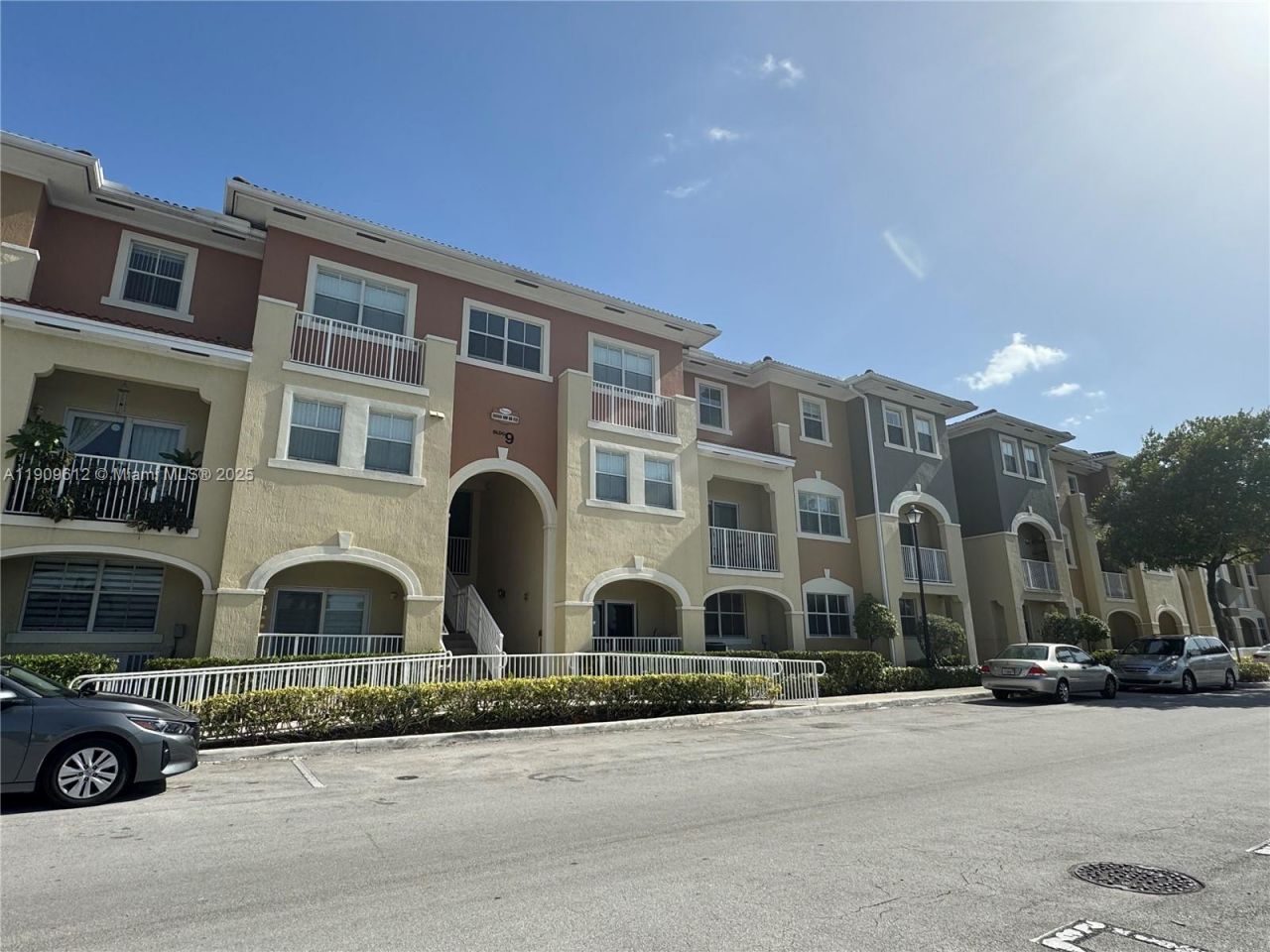 10800 NW 88th Ter, Unit 214, Doral, FL 33178 Photo
