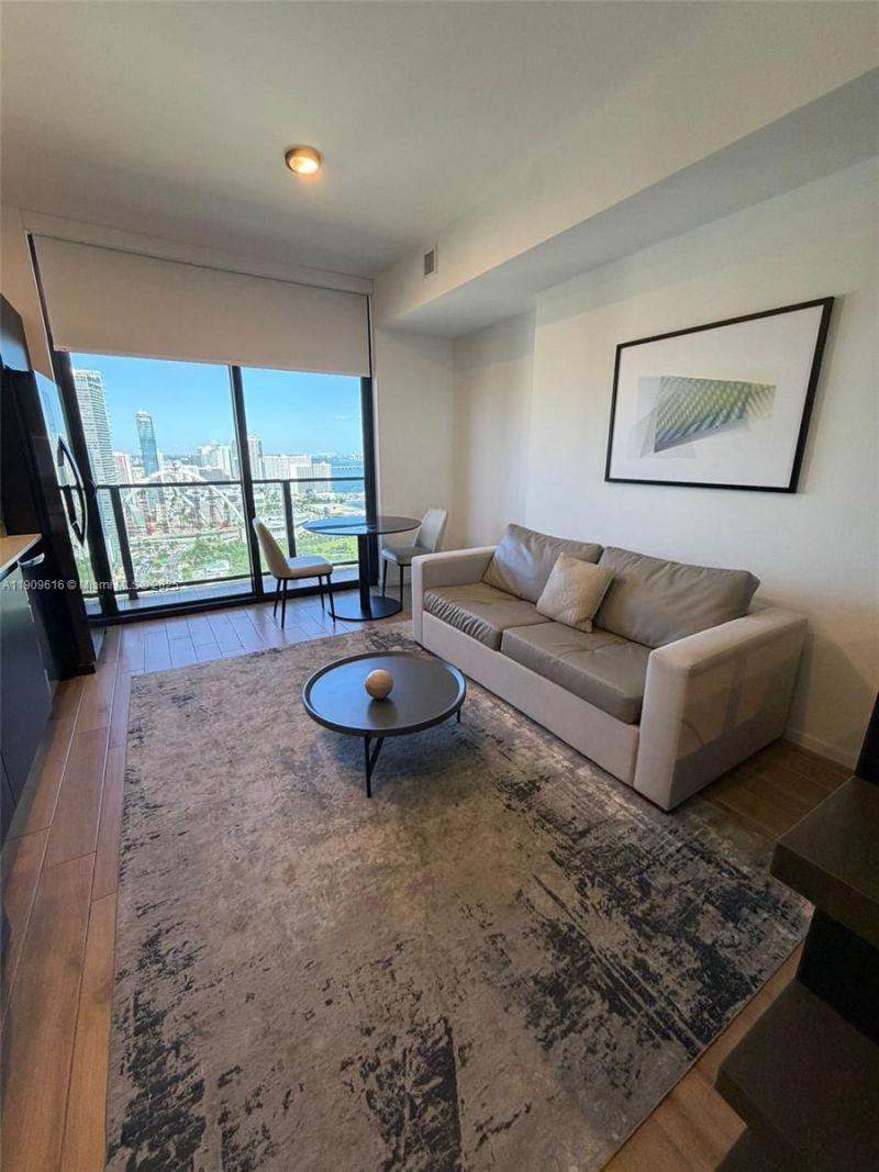 398 NE 5th St, Unit 3407, Miami, FL 33132 Photo