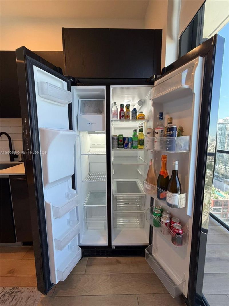 398 NE 5th St, Unit 3407, Miami, FL 33132 Photo