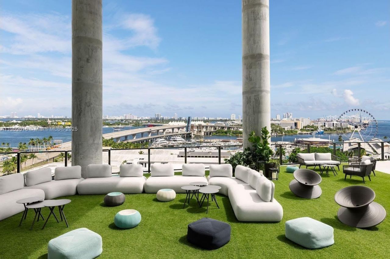 398 NE 5th St, Unit 3407, Miami, FL 33132 Photo