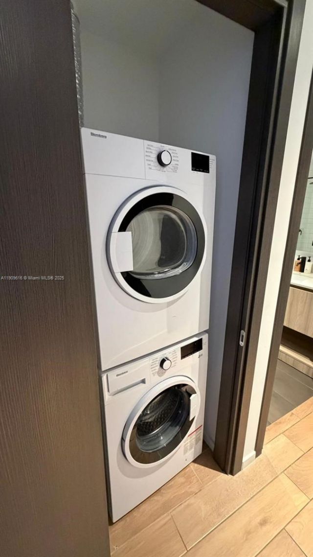 398 NE 5th St, Unit 3407, Miami, FL 33132 Photo