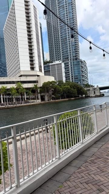 31 SE 5th St, Unit 3205, Miami, FL 33131 Photo