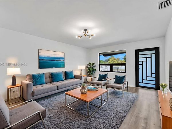 3040 NW 96th St, Miami, FL 33147