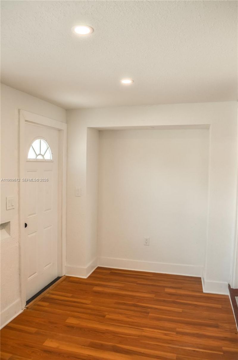 707 N J St, Lake Worth, FL 33460 Photo