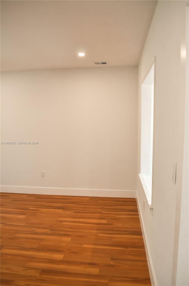 707 N J St, Lake Worth, FL 33460 Photo