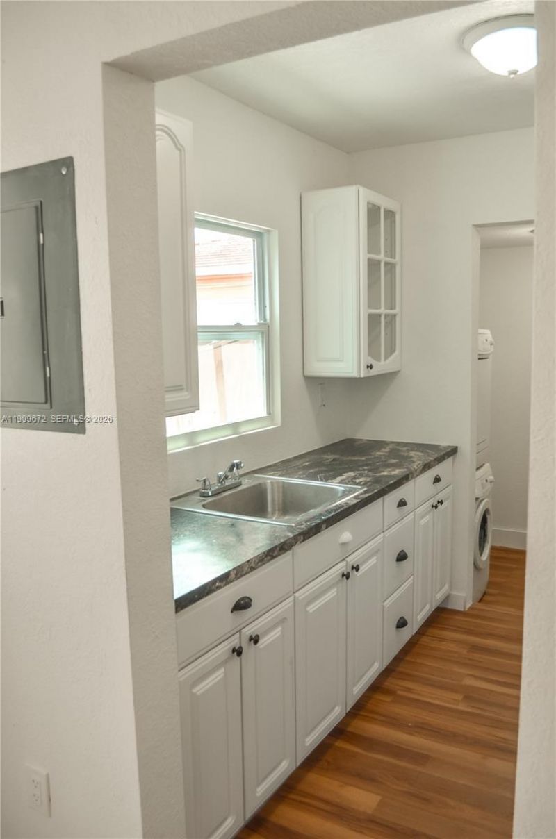 707 N J St, Lake Worth, FL 33460 Photo