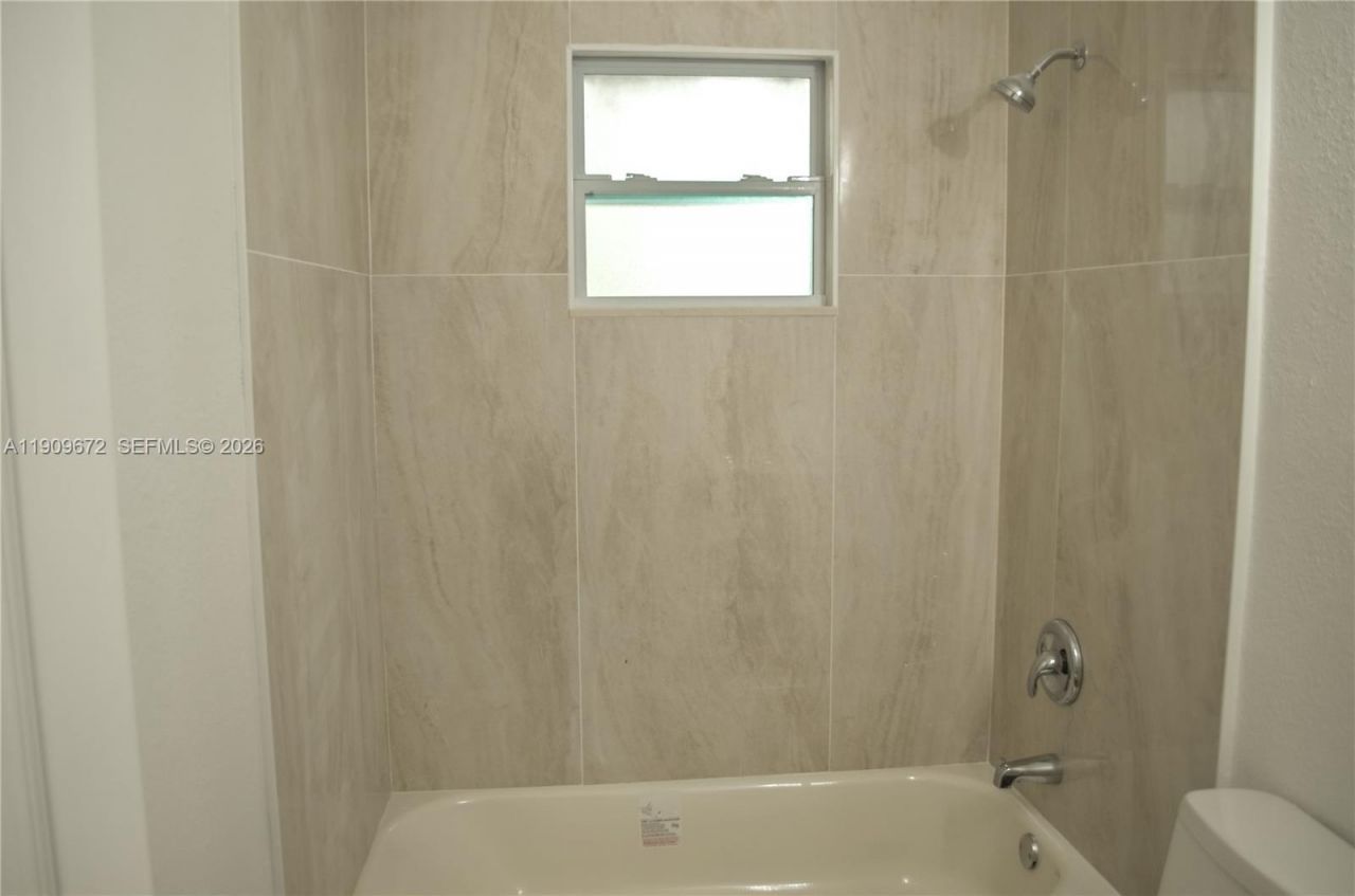 707 N J St, Lake Worth, FL 33460 Photo