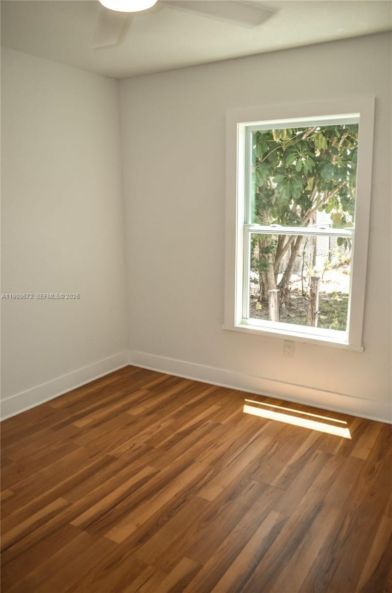 707 N J St, Lake Worth, FL 33460 Photo