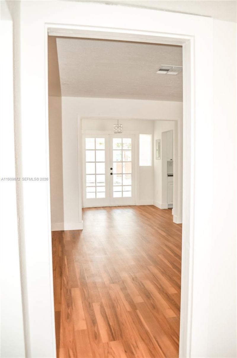707 N J St, Lake Worth, FL 33460 Photo