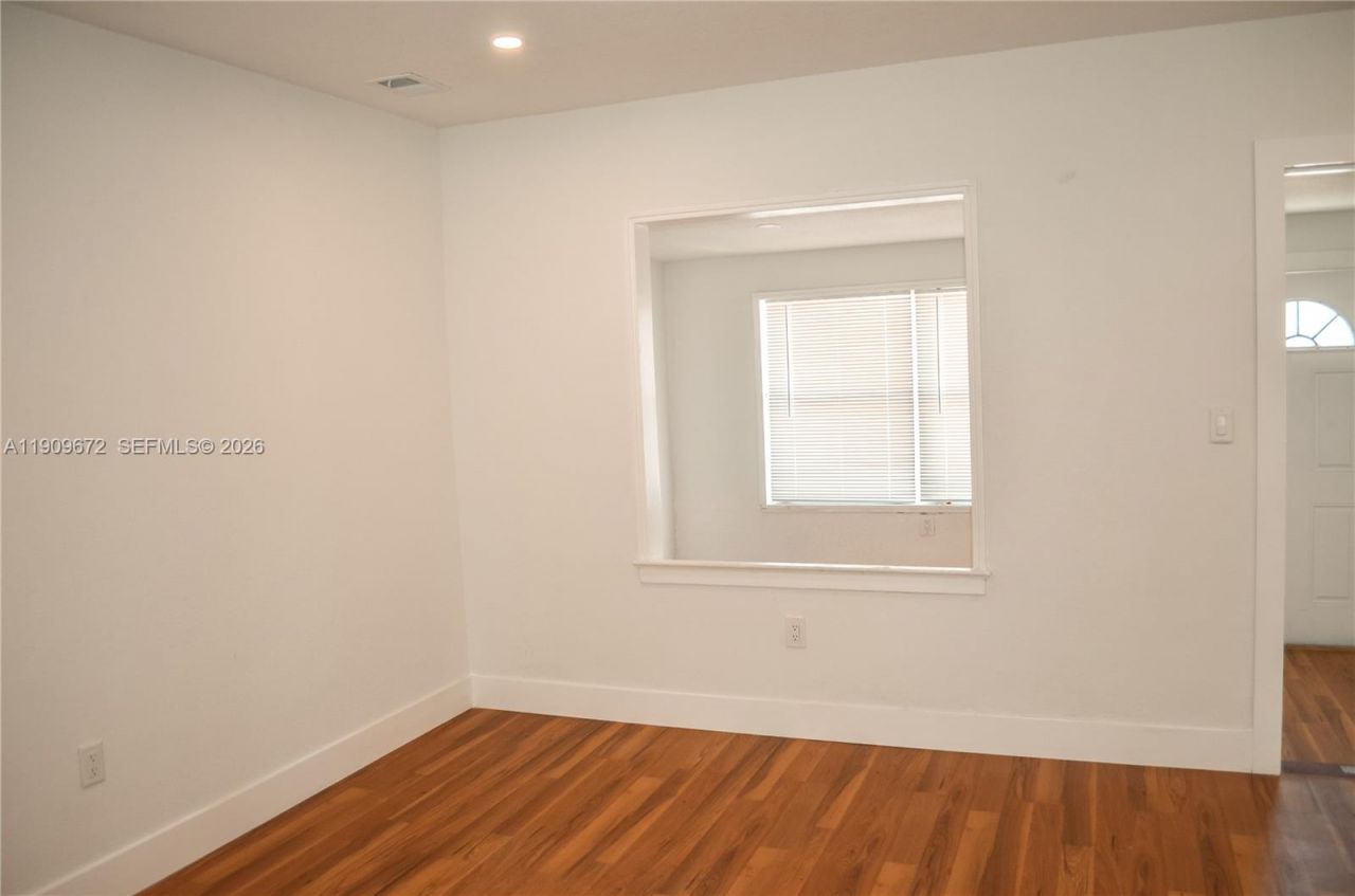 707 N J St, Lake Worth, FL 33460 Photo