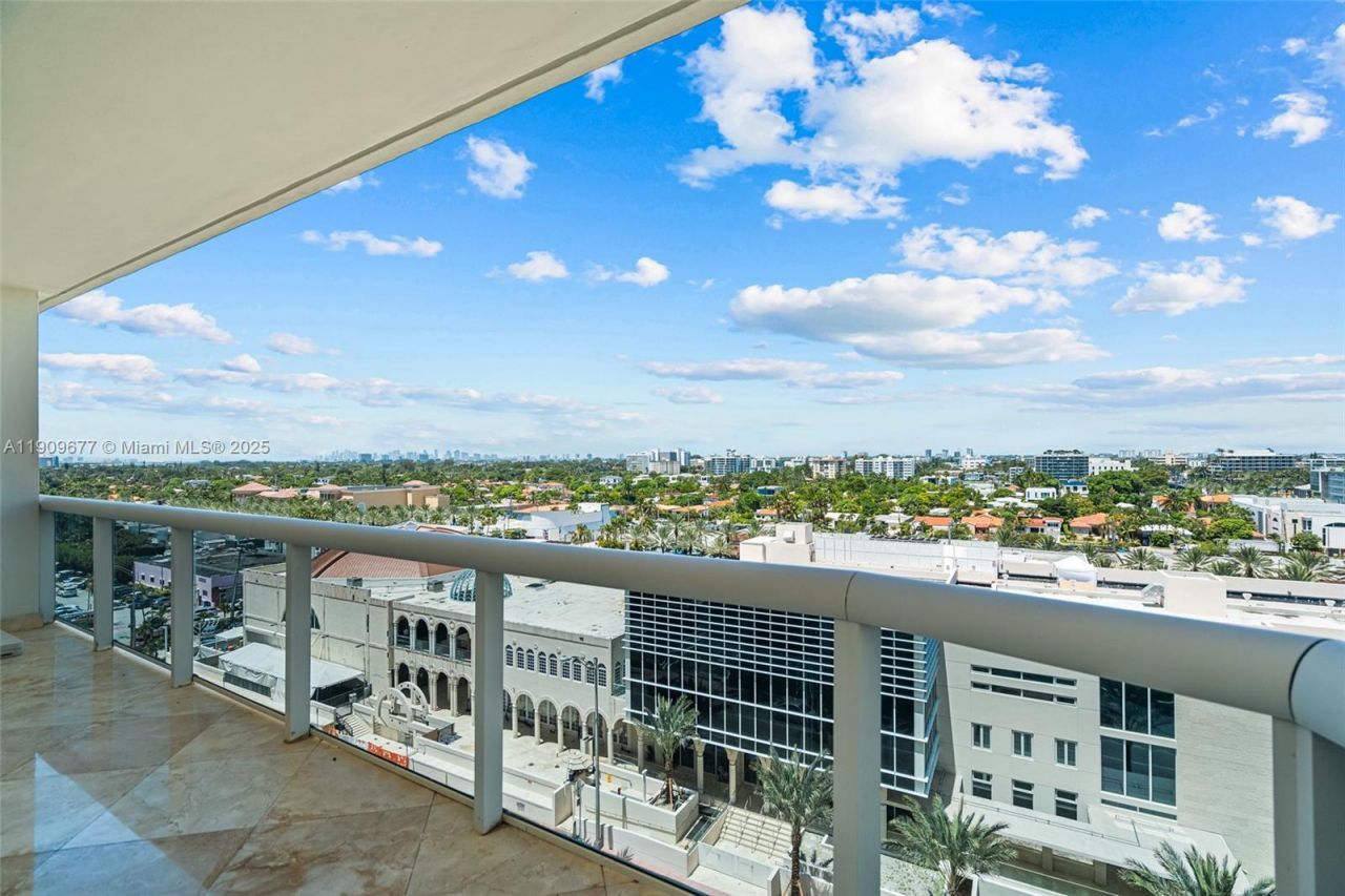 9559 Collins Ave, Unit S8-F, Surfside, FL 33154 Photo