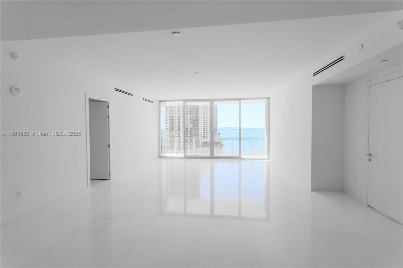 300 Biscayne Blvd Way, Unit 1003, Miami, FL 33131 Photo