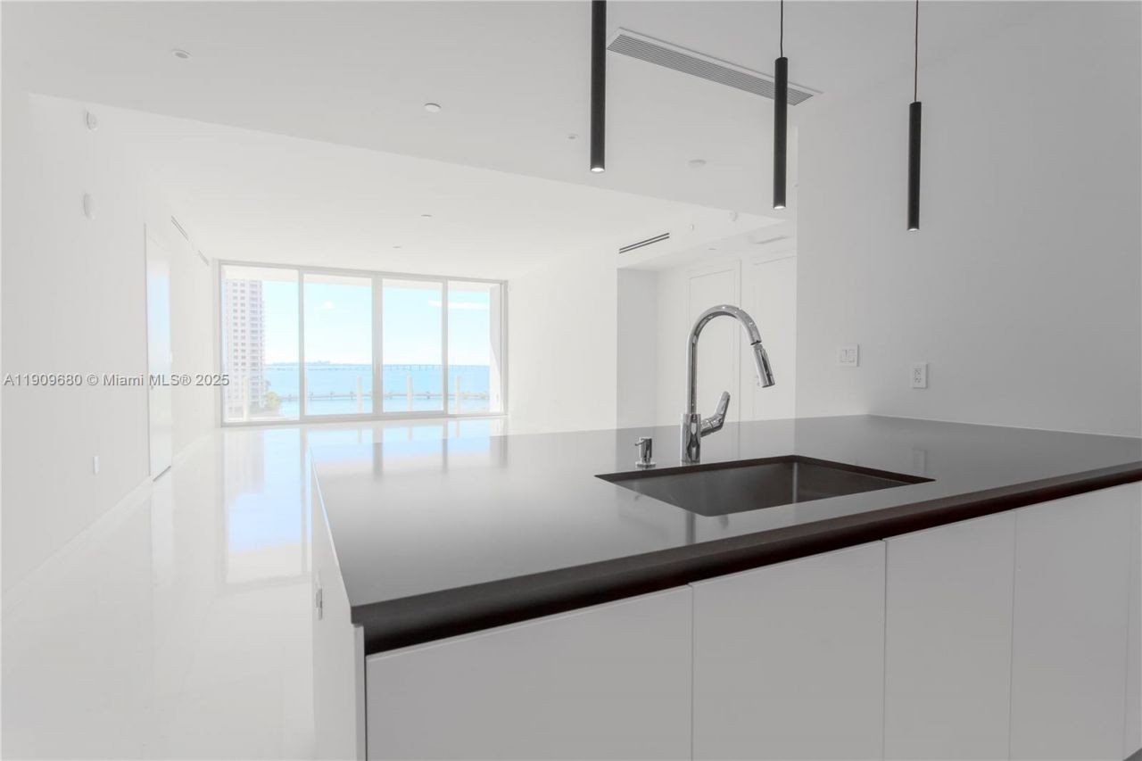 300 Biscayne Blvd Way, Unit 1003, Miami, FL 33131 Photo