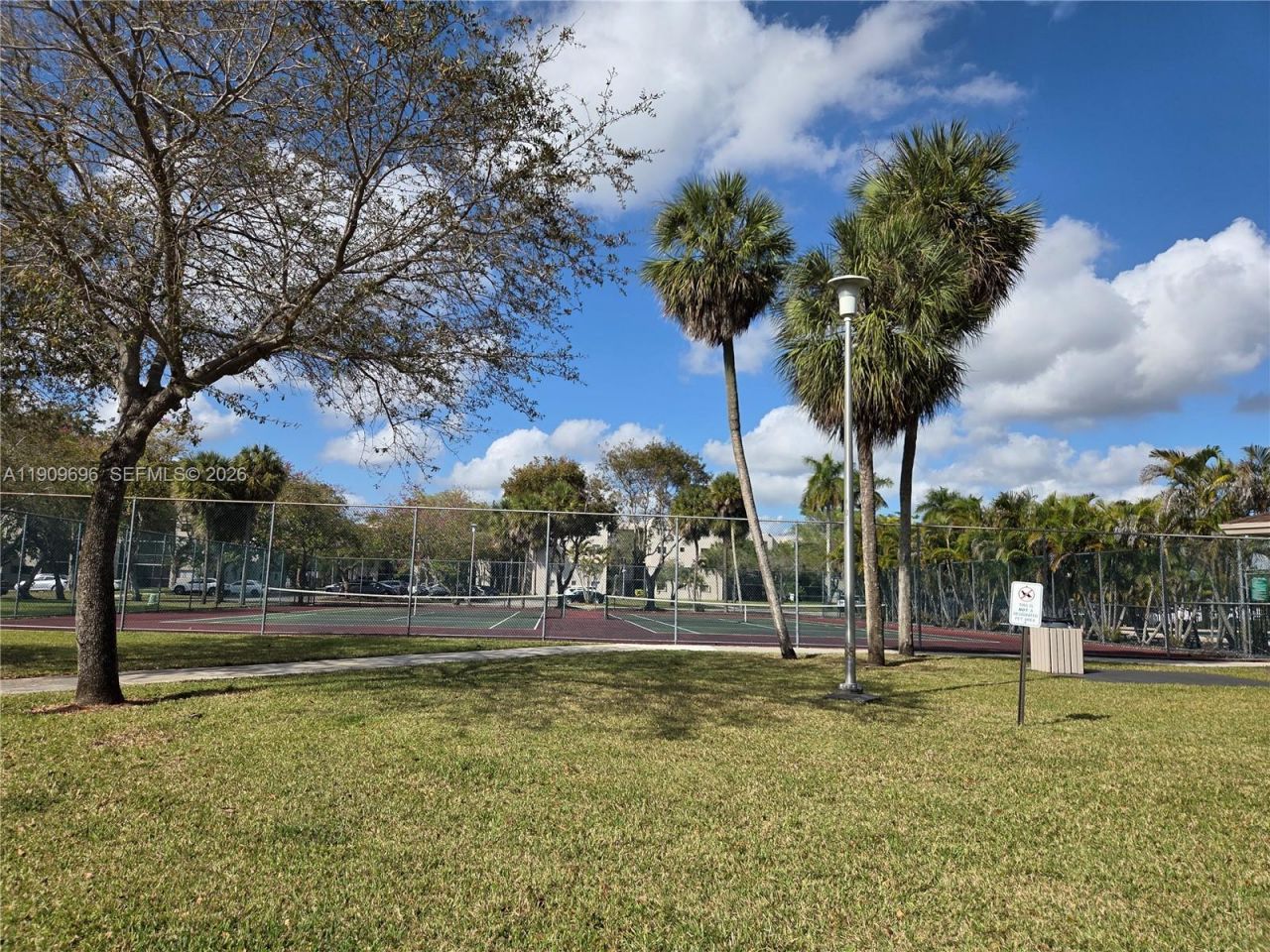 8600 SW 133rd Ave Rd, Unit 418, Miami, FL 33183 Photo