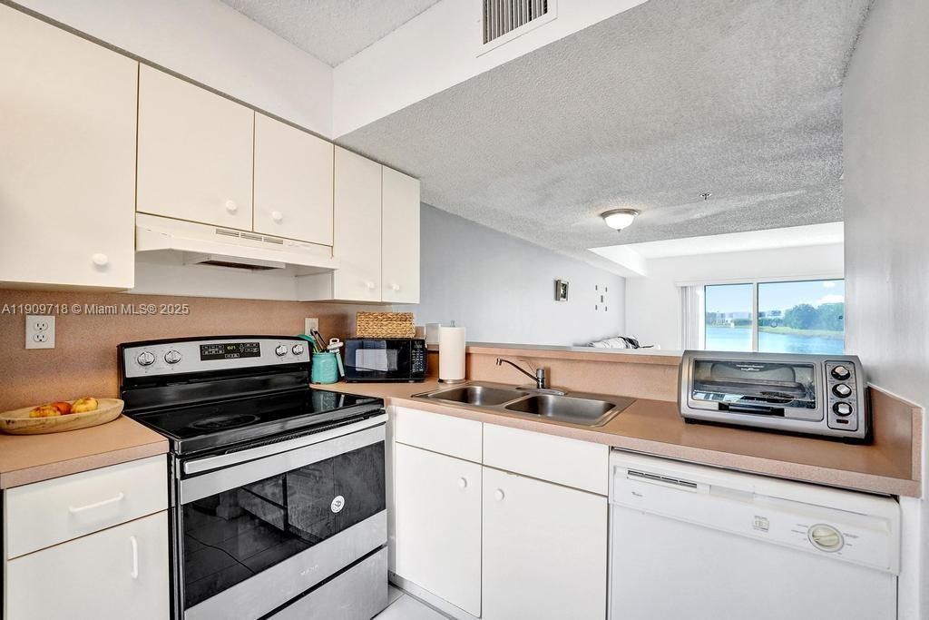 174 Riviera Cir, Unit 27-4, Weston, FL 33326 Photo