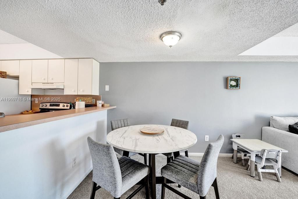 174 Riviera Cir, Unit 27-4, Weston, FL 33326 Photo