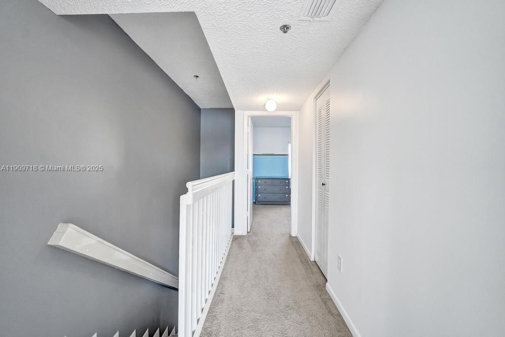 174 Riviera Cir, Unit 27-4, Weston, FL 33326 Photo