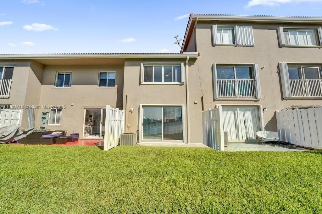 174 Riviera Cir, Unit 27-4, Weston, FL 33326 Photo