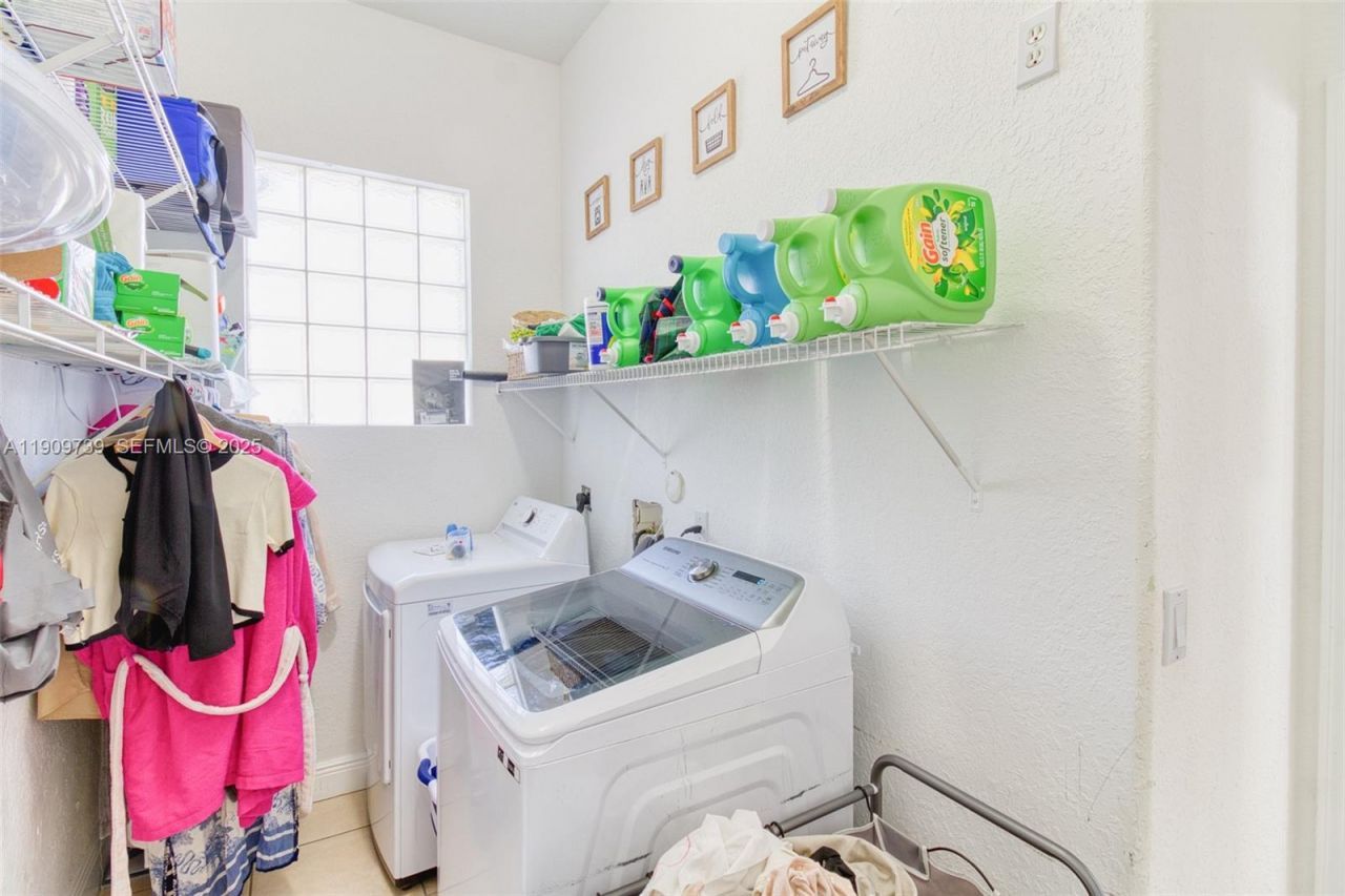 3839 SW 51st St, Hollywood, FL 33312 Photo